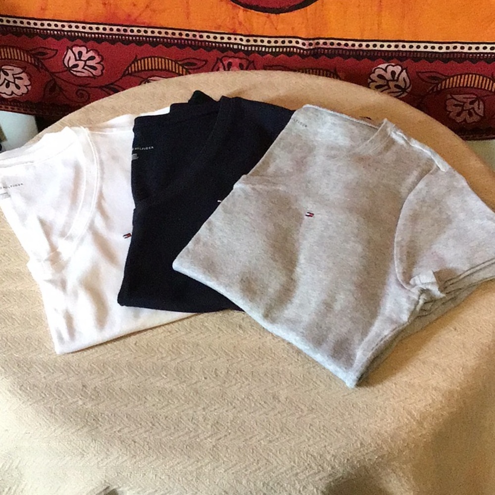 Lot of three Tommy jerseys navy blue/ white/gray